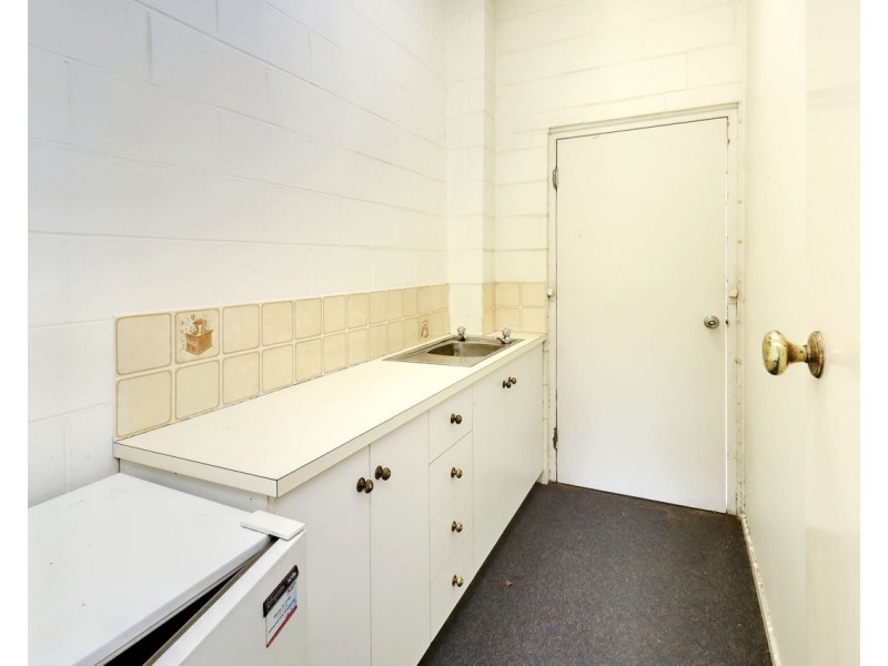 8/52 Hardinge Street, Deniliquin NSW 2710