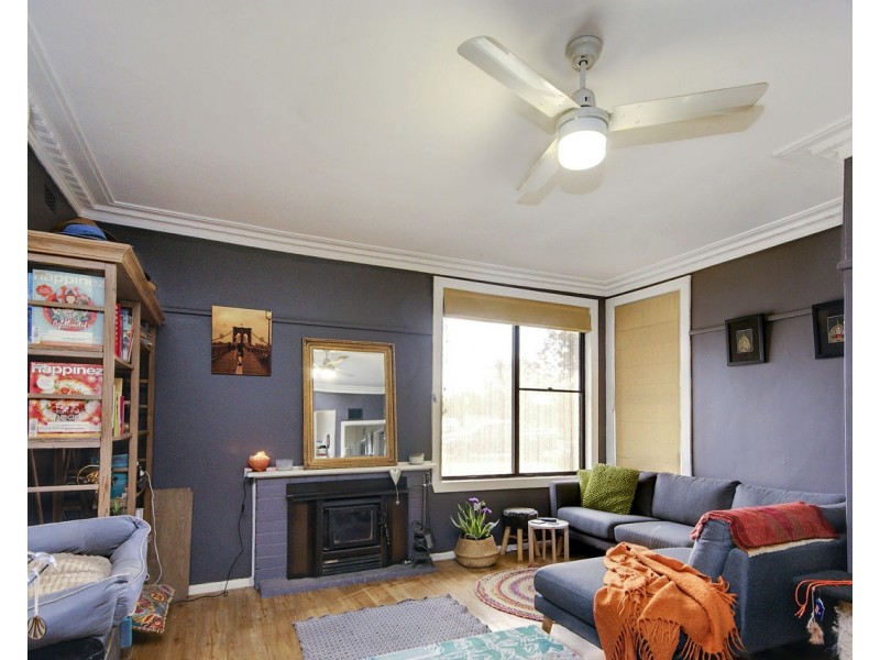 298 Henry Street, Deniliquin NSW 2710