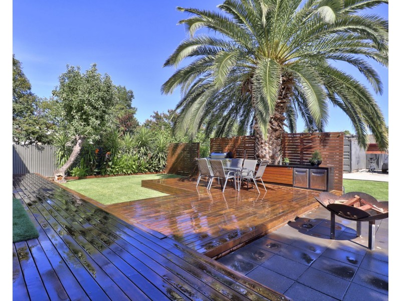 89 Crispe Street, Deniliquin NSW 2710