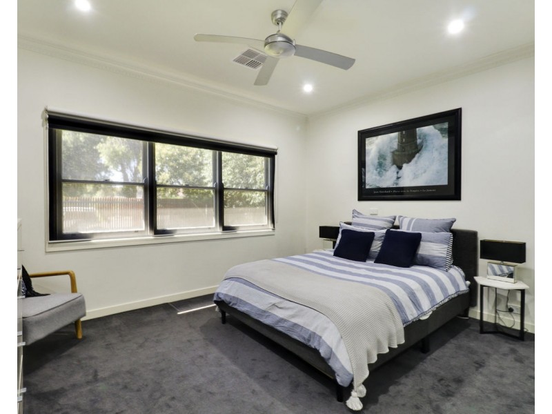 89 Crispe Street, Deniliquin NSW 2710