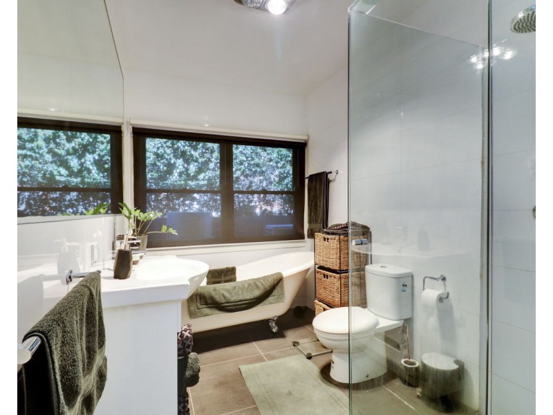 89 Crispe Street, Deniliquin NSW 2710