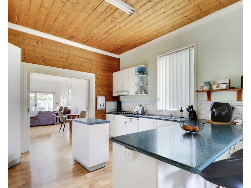 97 Edwardes Street, Deniliquin NSW 2710