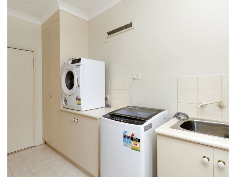 97 Edwardes Street, Deniliquin NSW 2710