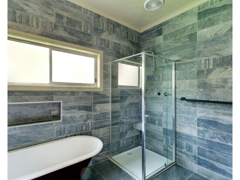 18 Livingstone St, Mathoura NSW 2710