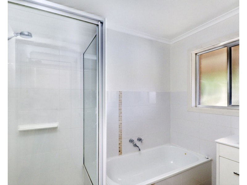 3 Norris Crt, Deniliquin NSW 2710
