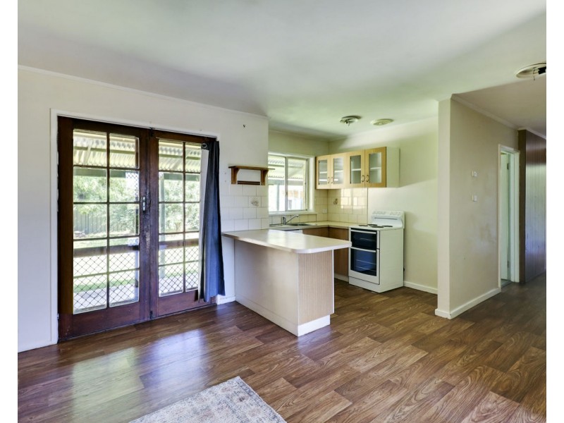 127 Russell Street, Deniliquin NSW 2710