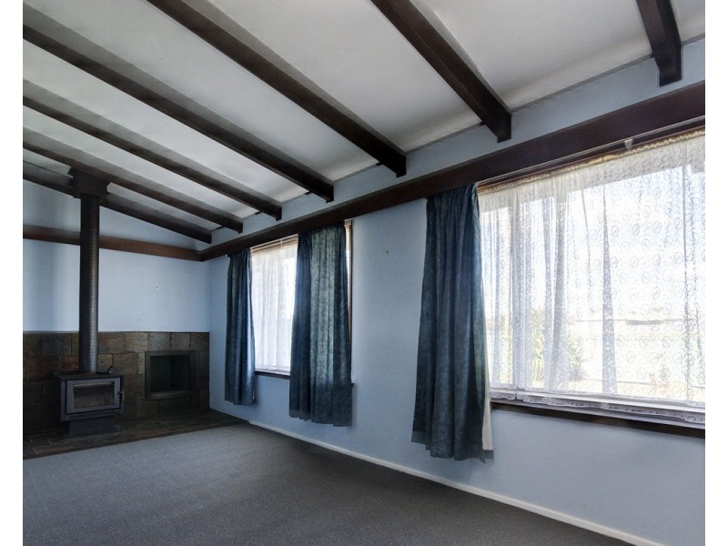 127 Russell Street, Deniliquin NSW 2710