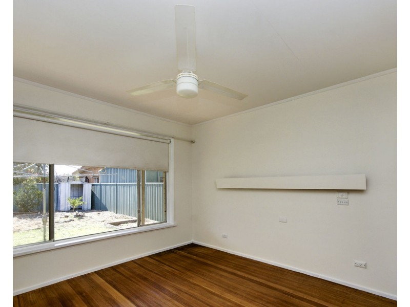 127 Russell Street, Deniliquin NSW 2710
