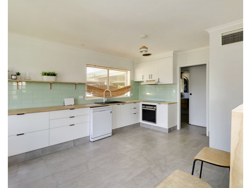 10 Stratton Crt, Deniliquin NSW 2710
