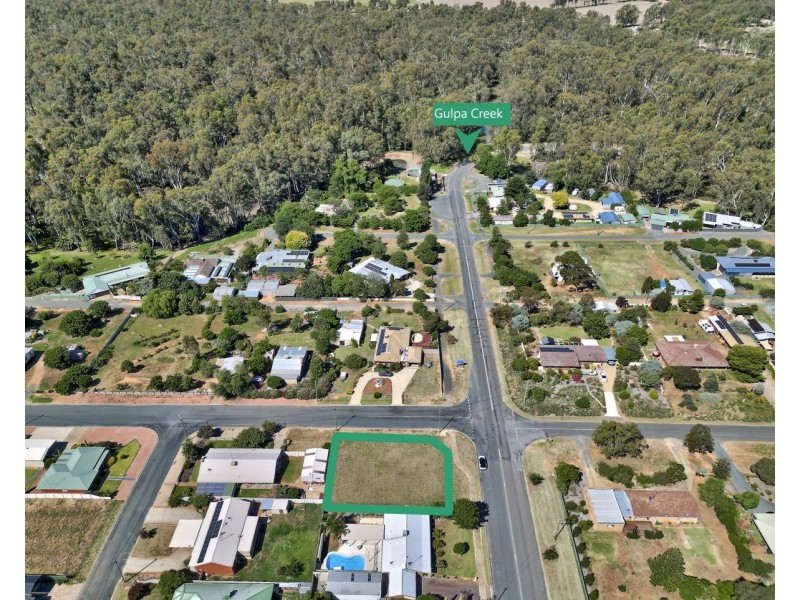 9 Picnic Point Road, Mathoura NSW 2710