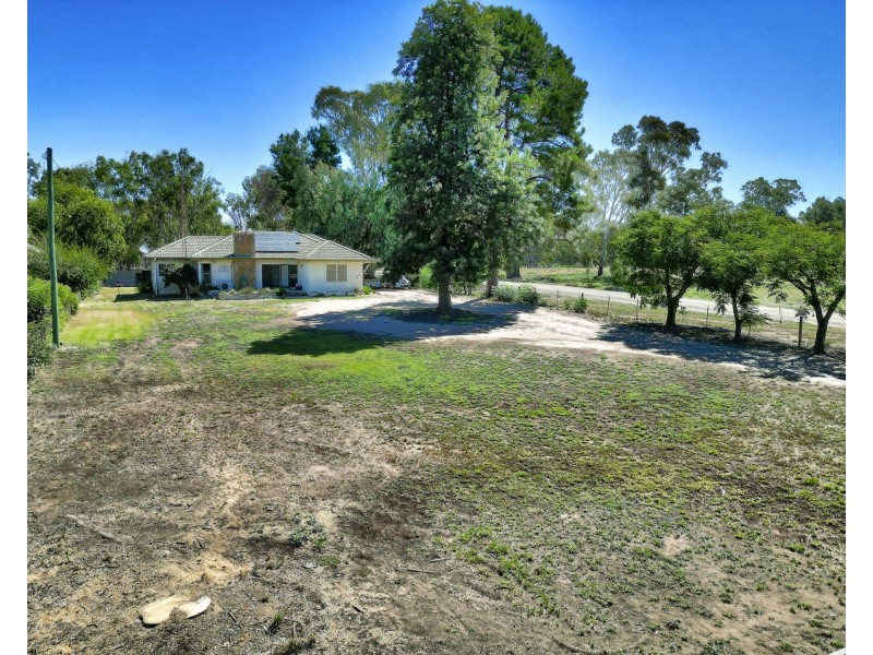 438 Hay Road, Deniliquin NSW 2710