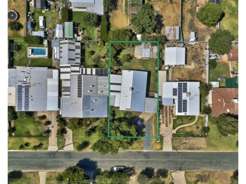315 Noyes Street, Deniliquin NSW 2710