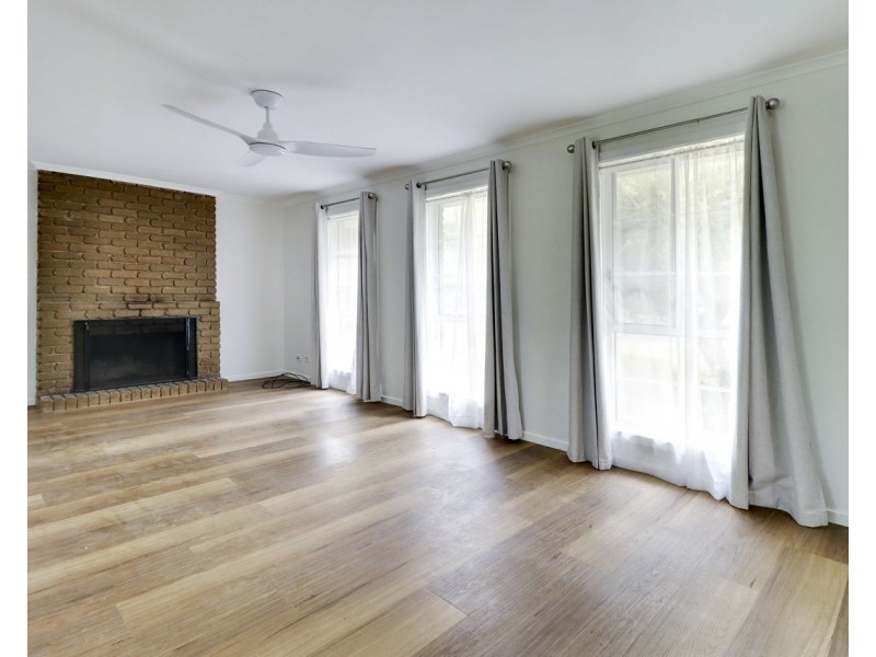 11 Watson Crt, Deniliquin NSW 2710