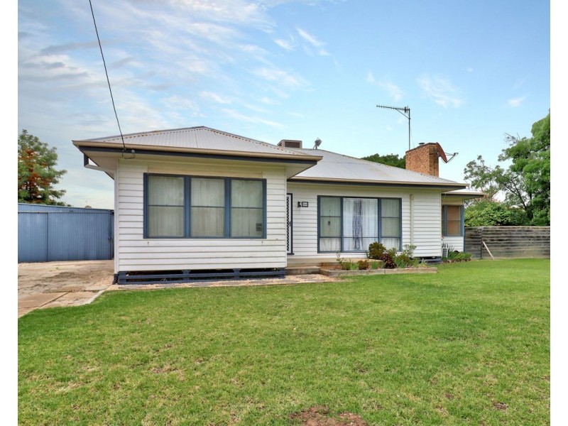 264 Finley Road, Deniliquin NSW 2710