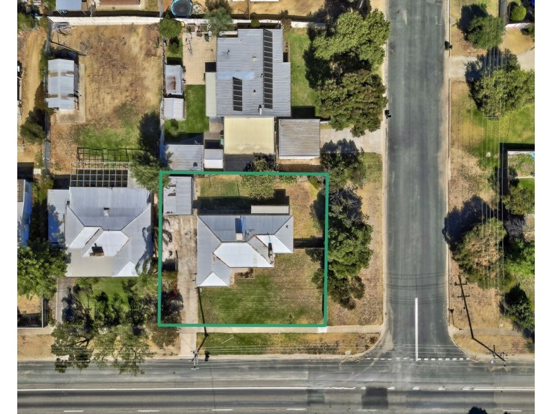 264 Finley Road, Deniliquin NSW 2710