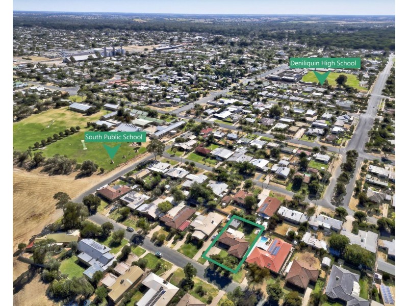 317 Jameson St, Deniliquin NSW 2710