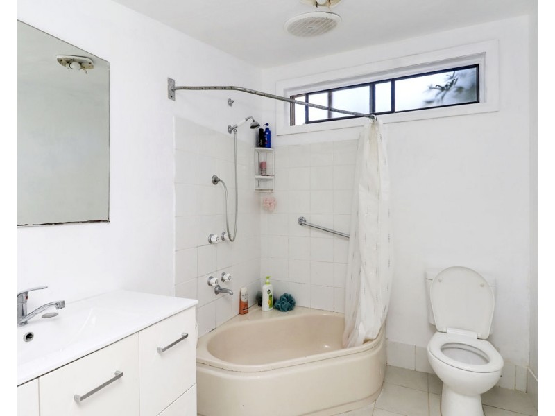 324 Conroy Street, Deniliquin NSW 2710