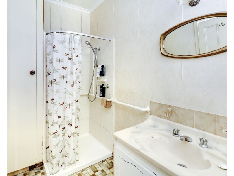 79 Junction Street, Deniliquin NSW 2710