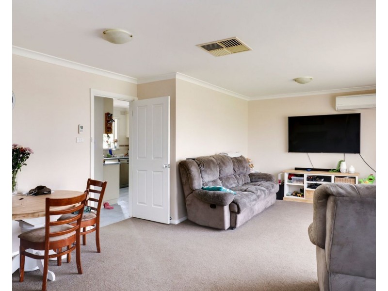 135 Dick Street, Deniliquin NSW 2710