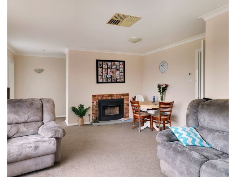 135 Dick Street, Deniliquin NSW 2710