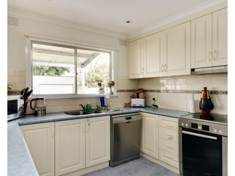 135 Dick Street, Deniliquin NSW 2710