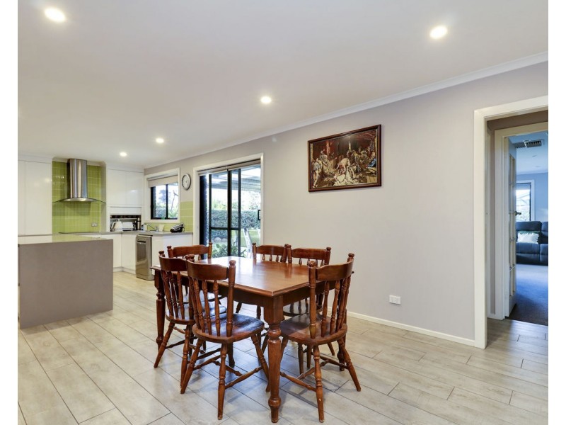 2 Gillespie Crt, Deniliquin NSW 2710
