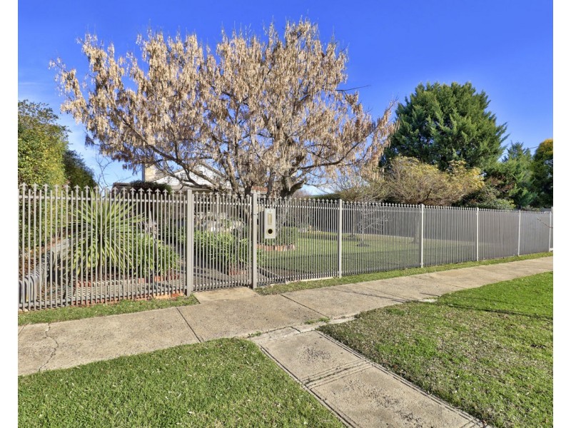 412 Henry Street, Deniliquin NSW 2710