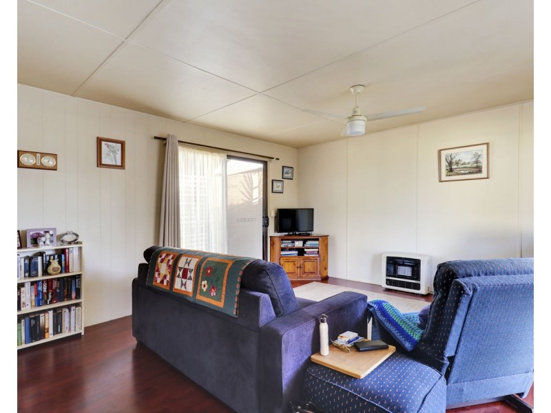 269 Hetherington Street, Deniliquin NSW 2710