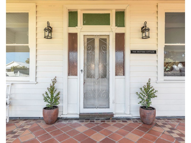447 Cressy Street, Deniliquin NSW 2710