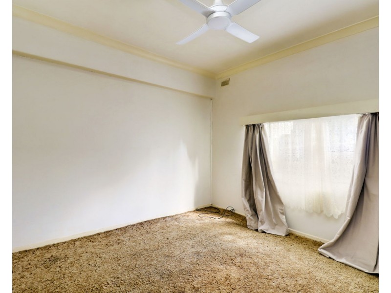 112 Decimus Street, Deniliquin NSW 2710