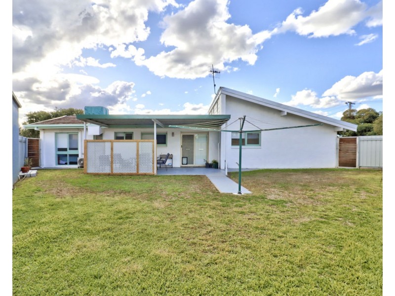78 Russell Street, Deniliquin NSW 2710