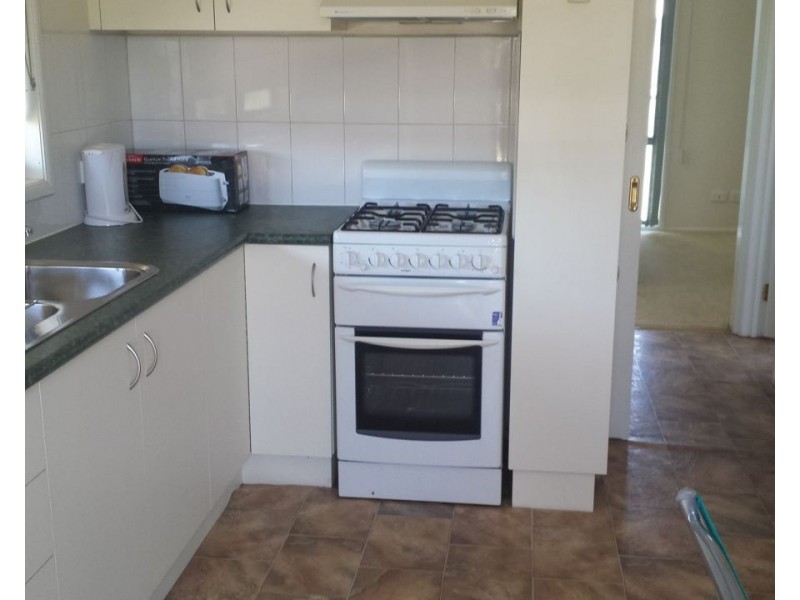 10 73-75 Butler Street, Deniliquin NSW 2710