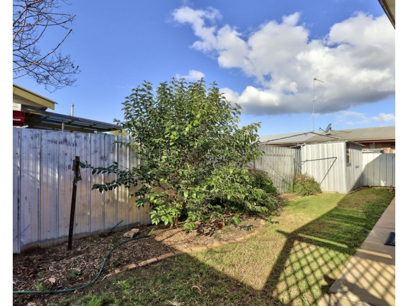 263 Victoria Street, Deniliquin NSW 2710