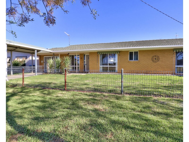 139 Faulkner Street, Deniliquin NSW 2710