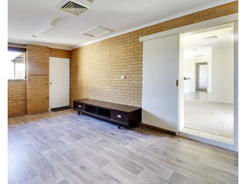 139 Faulkner Street, Deniliquin NSW 2710