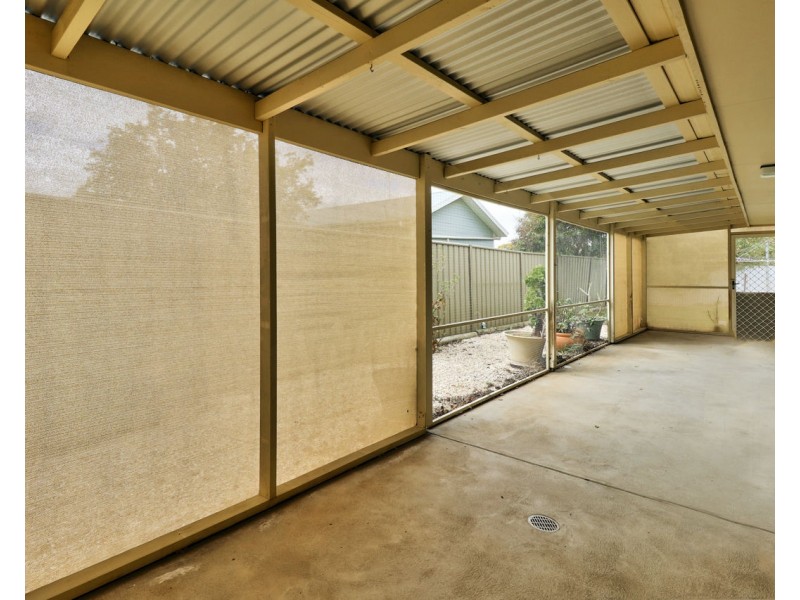 283 Henry Street, Deniliquin NSW 2710