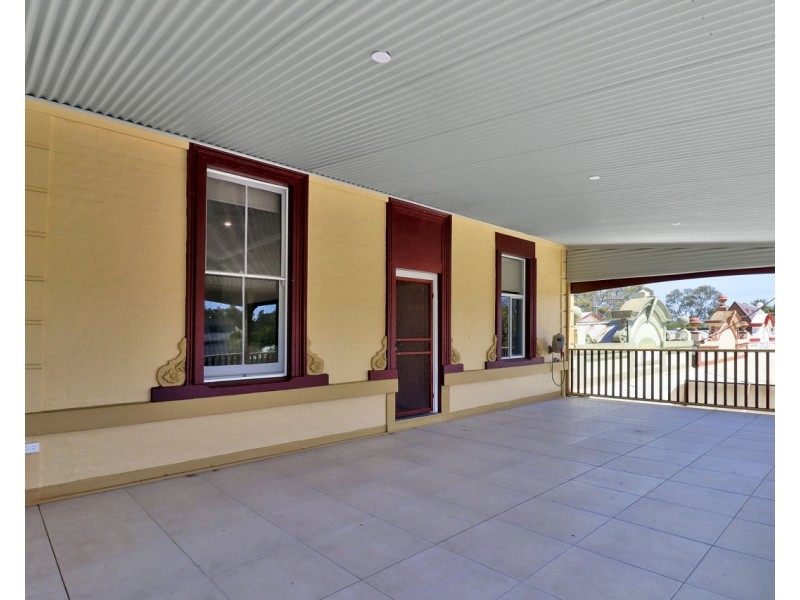210 Cressy Street, Deniliquin NSW 2710