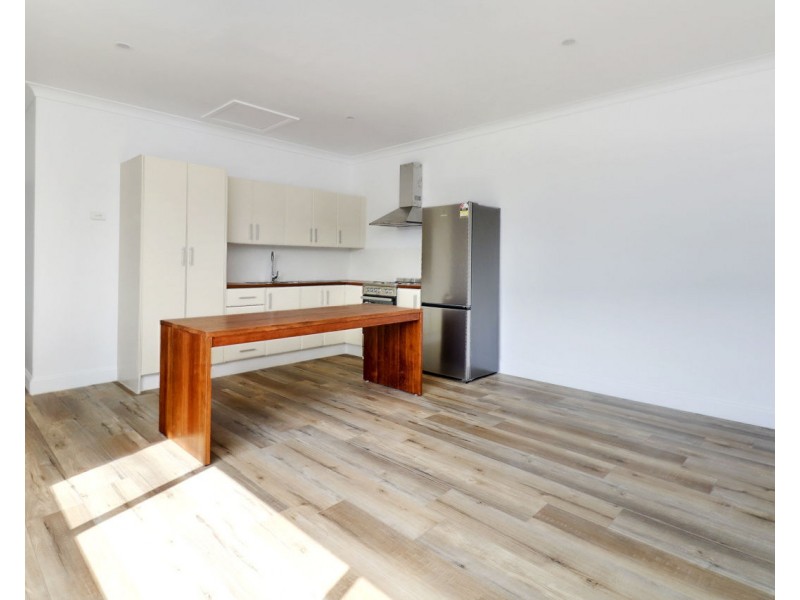 127 Macauley Street, Deniliquin NSW 2710
