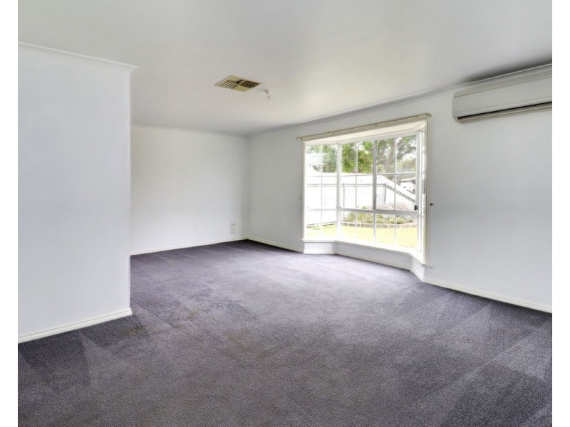 5 Chandler Crt, Deniliquin NSW 2710