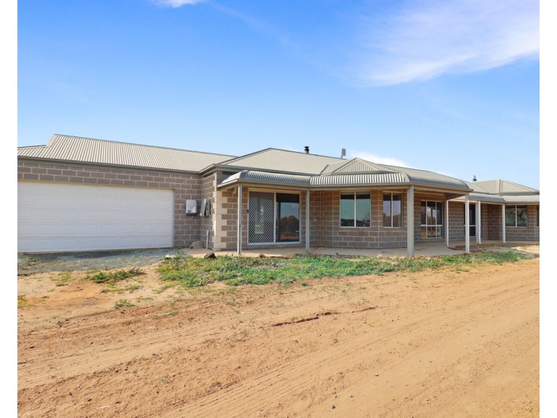 71 Mulumbah Estate, Deniliquin NSW 2710