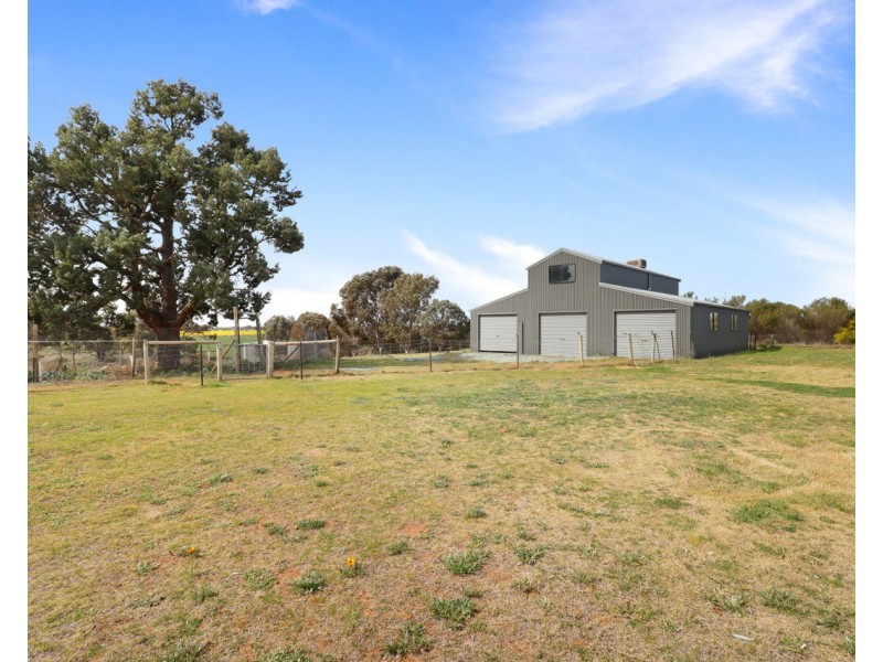 71 Mulumbah Estate, Deniliquin NSW 2710