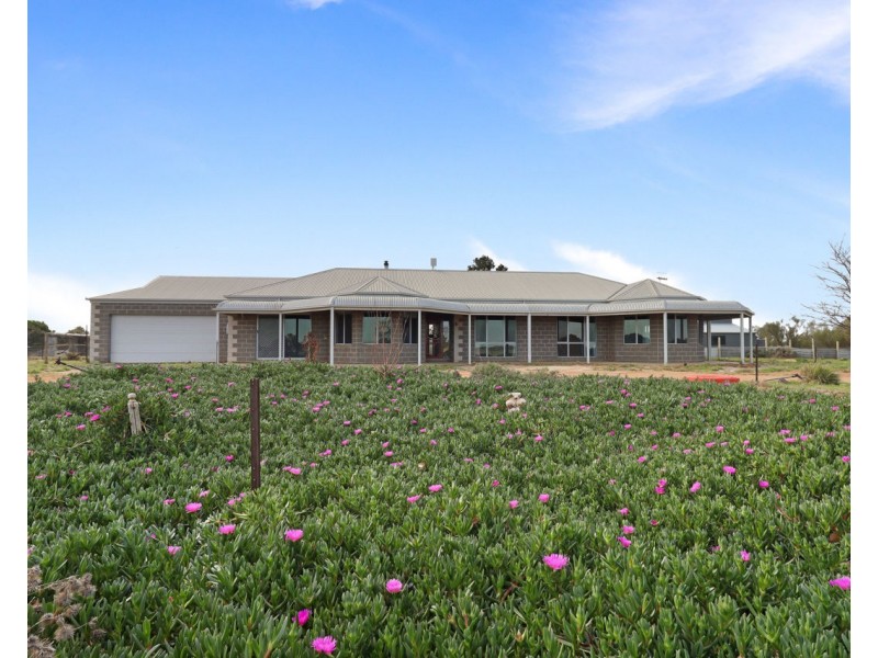 71 Mulumbah Estate, Deniliquin NSW 2710