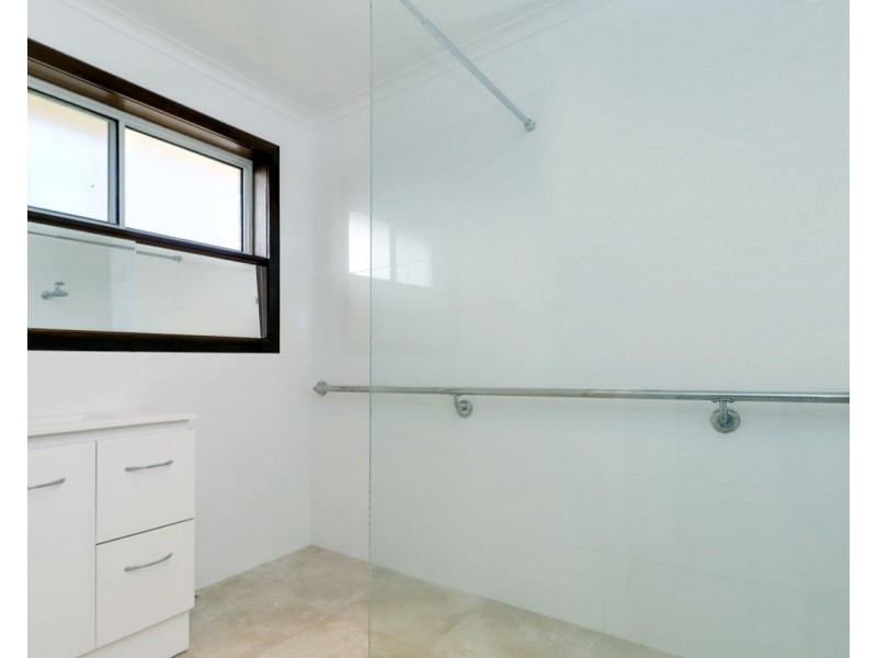 2/261 Harfleur Street, Deniliquin NSW 2710