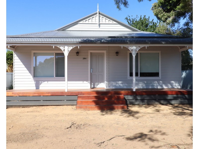 284 Harfleur Street, Deniliquin NSW 2710