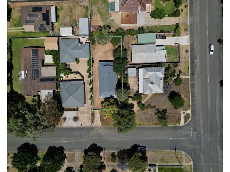 284 Harfleur Street, Deniliquin NSW 2710