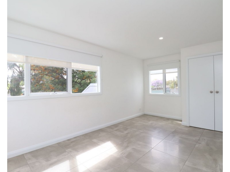 336-338 Hodgkins Street, Deniliquin NSW 2710