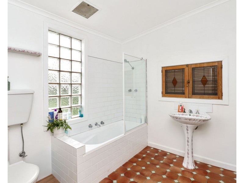 432 Cressy Street, Deniliquin NSW 2710