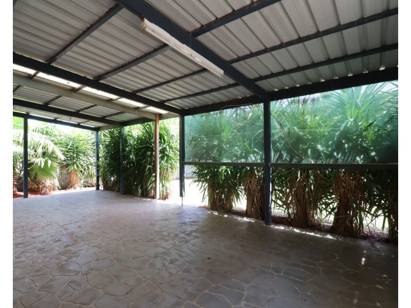 546 Henry Street, Deniliquin NSW 2710