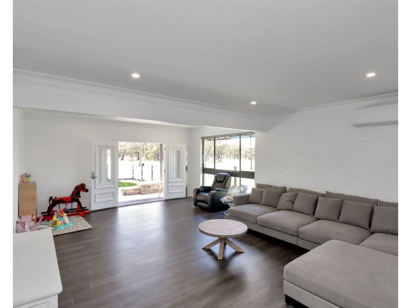 400 Hay Road, Deniliquin NSW 2710