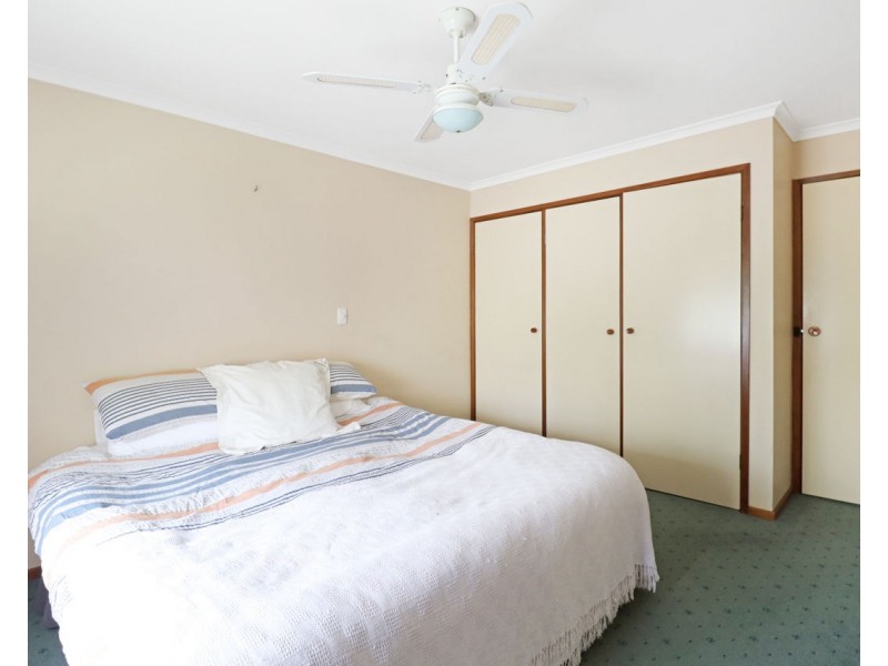 1/325 Poictiers Street, Deniliquin NSW 2710